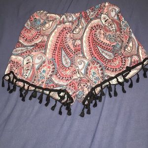 Paisley pattern flowey shorts